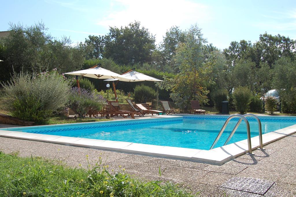 Agriturismo Fattoria Sant'Appiano バルベリーノ・ヴァル・デルサ エクステリア 写真